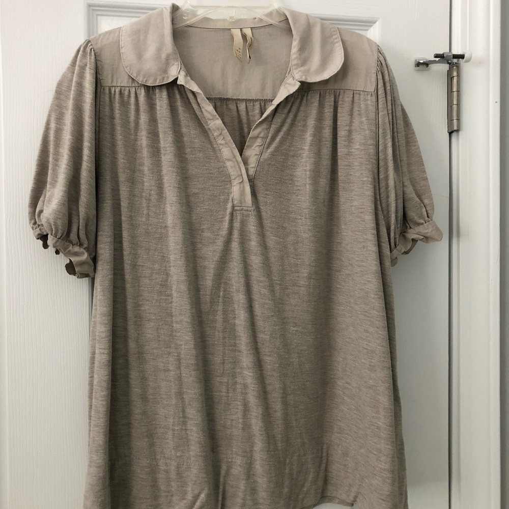 Cotton V-Neck Shirt with Cute Sleeves